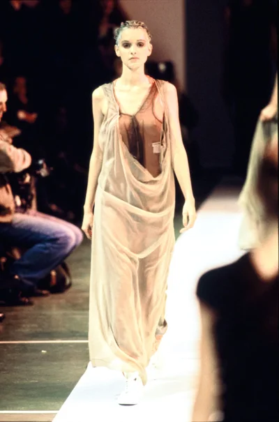 Look 18